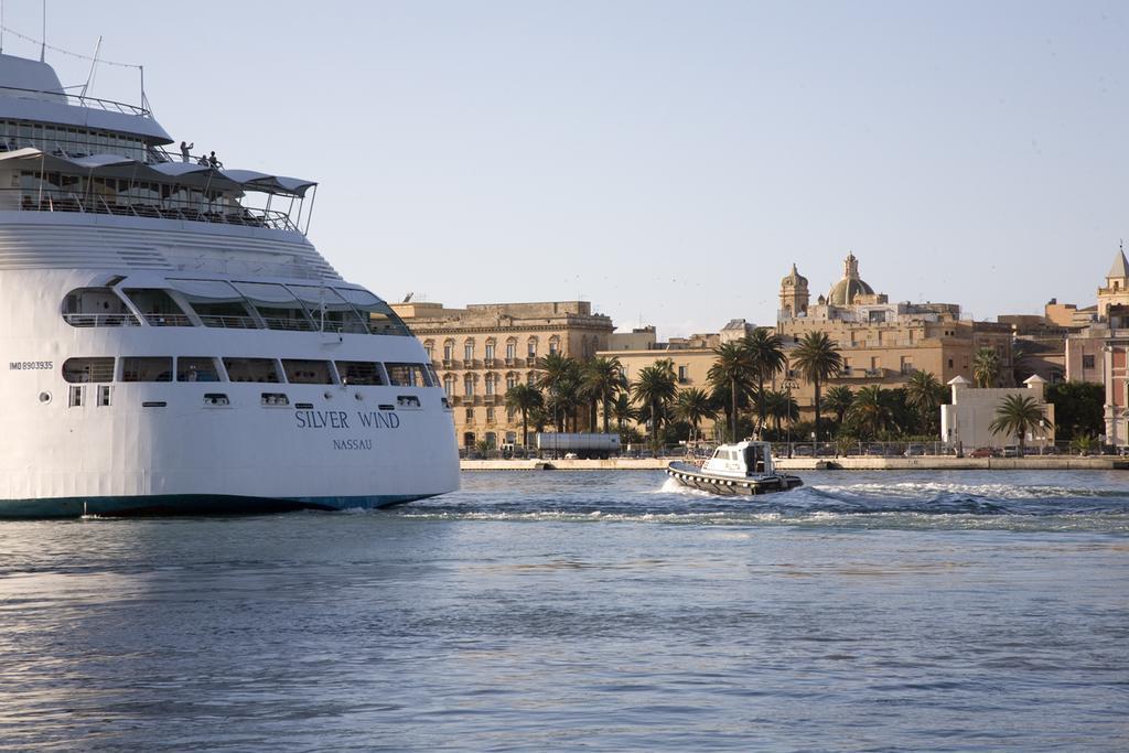 B&B La Terrazza Sul Porto Trapani Dış mekan fotoğraf