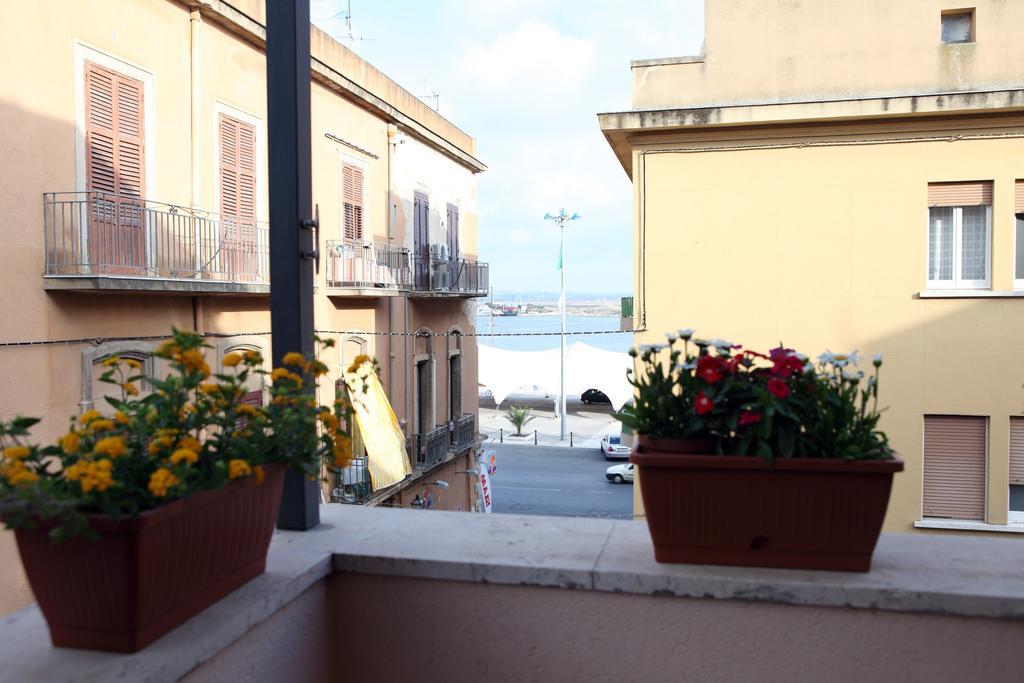 B&B La Terrazza Sul Porto Trapani Dış mekan fotoğraf